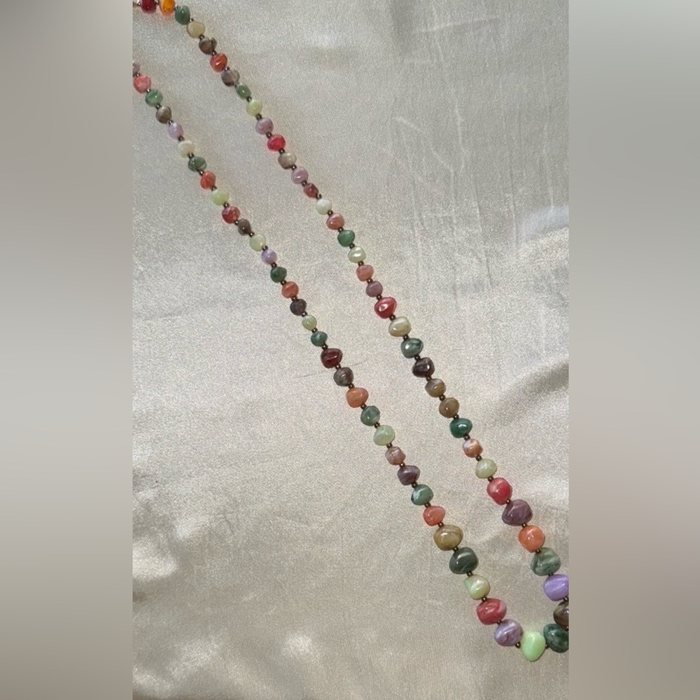 Vintage Graduated Lucite Marbled Stone Multicolor Beaded Necklace Gold Spacers - Picture 3 of 9